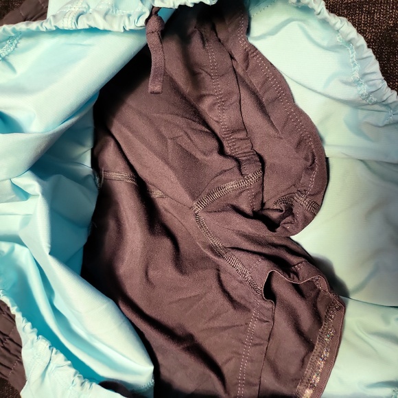 Lululemon skirt - Picture 4 of 5